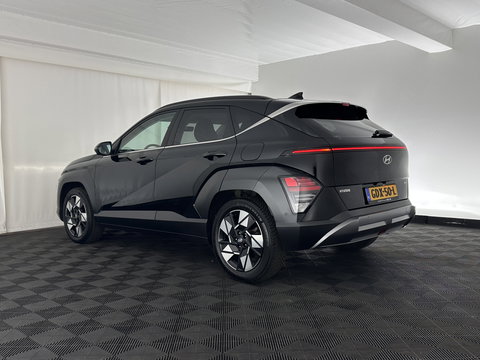 Hyundai KONA 1.6 GDI HEV Premium (INCL-BTW) *LEATHER | FULL-LED | NAVI-FULLMAP | DAB | ADAPTIVE-CRUISE | KEYLESS | TOP-VIEW | BLINDSPOT | LANE-ASSIST | DIGI-COCKPIT | COMFORTSEATS | 18''ALU*