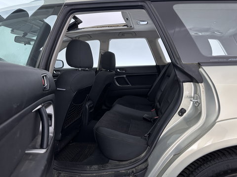 Subaru Outback 2.5i AWD (⚠️) PANO | VELOURS | HEATED-COMFORTSEATS | ECC | CRUISE | TOWBAR | RADIO-CD*