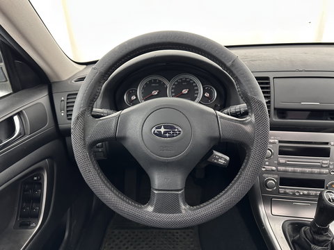 Subaru Outback 2.5i AWD (⚠️) PANO | VELOURS | HEATED-COMFORTSEATS | ECC | CRUISE | TOWBAR | RADIO-CD*