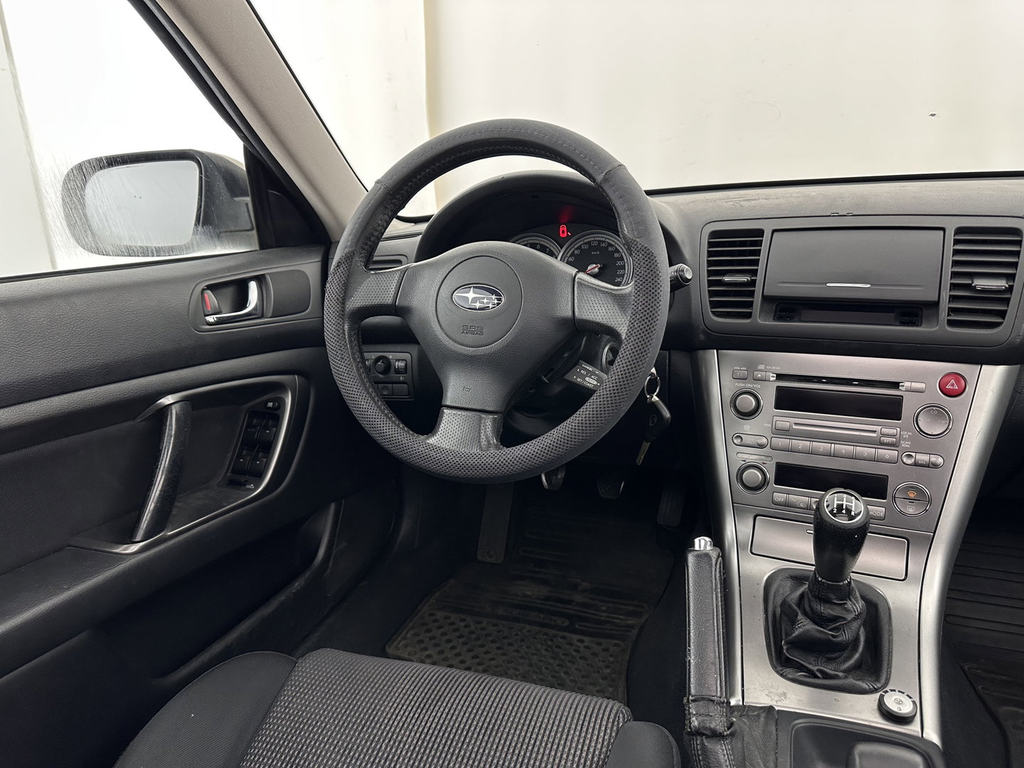 Subaru Outback 2.5i AWD (⚠️) PANO | VELOURS | HEATED-COMFORTSEATS | ECC | CRUISE | TOWBAR | RADIO-CD*