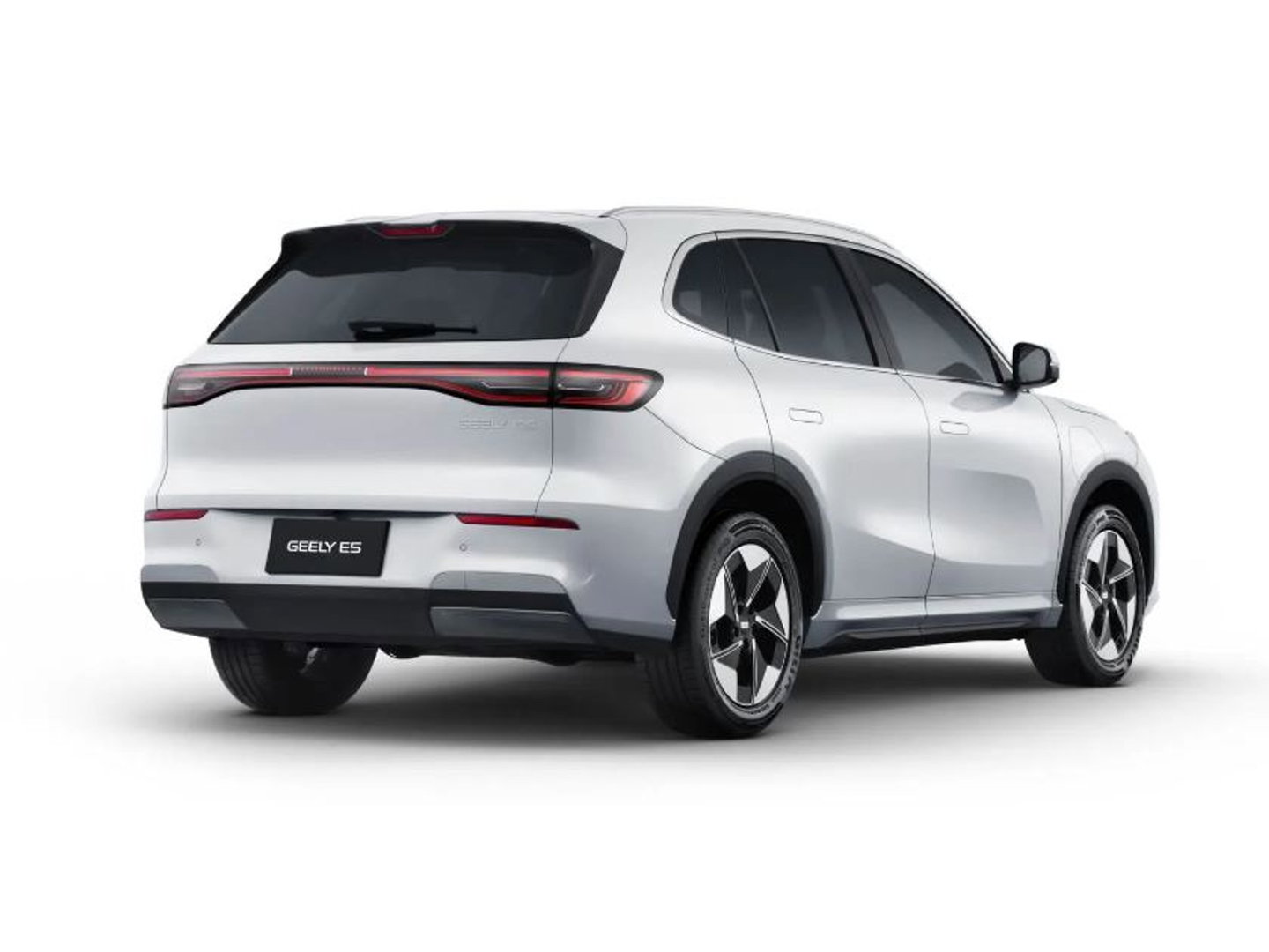 GEELY E5 Pro+ 68 kWh | 475km WLTP | Stoelventilatie |Stoelverwarming | 360cam | Warmtepomp | 18''