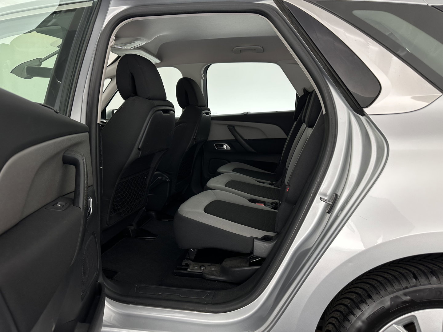 Citroën C4 1.6 e-HDi Exclusive Aut. *NAVI-FULLMAP | KEYLESS | CAMERA | DIGI-COCKPIT | COMFORTSEATS | ECC | PDC | CRUISE | 16''ALU | TOWBAR*