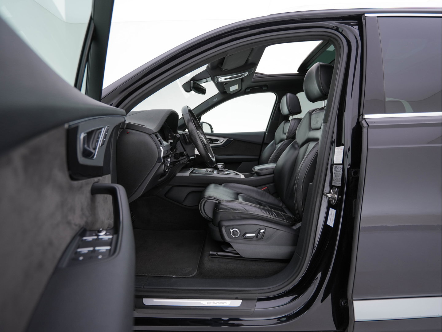 Audi Q7 3.0 TDI e-tron Quattro Sport ( Plug-In ) Aut. *PANO | LEATHER | MEMORY-PACK | FULL-LED | BOSE-AUDIO | ADAPTIVE-CRUISE | DIGI-COCKPIT | HEATED-COMFORTSEATS | CAMERA | AMBIENTLIGHT | NAVI-FULLMAP |  ECC | HEAD-UP | PDC | 21''ALU*