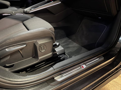 Audi A3 Sportback 35 TFSI S-Line PANO SONOS VOL'