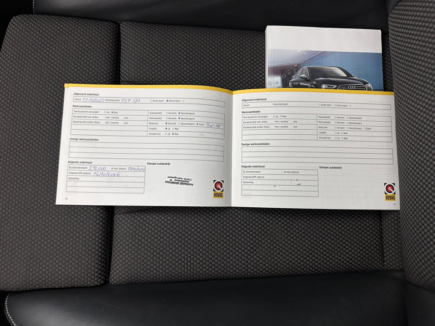 Audi A3 Sportback 1.4 e-tron Lease Edition Aut. *PANO | FULL-LED | LEATHER-FABRIC | DIGI-COCKPIT | KEYLESS | SPORT-SEATS | NAVI-FULLMAP | PRIVACY-GLASS | ECC | PDC | CRUISE | 18''ALU*