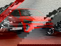 Renault Captur - 1.3 160 PK 4 CIL CAMERA 18''LMV STOEL/STUUR .VERW PURE VISION LED 10'' R-LINK NAVI 2025 EDC-automaat (Efficiënt Dual Clutch) 7 Versnellingen 1200KG Trekgewicht ✅Top Auto's Wijchen✅ 170 Nieuwe en bijna nieuwe Auto's met : Benzine /  PHEV / Plug in hybrid /