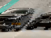 Volvo V60 - 2.0 B3 Inscription Sport 177Pk Automaat (APPLE CARPLAY, LEDER, 20'' LM VELGEN, STUUR/STOELVERWARMING, SPORTSTOELEN, ADAPTIVE CRUISE, PARKEERSENSOREN, NIEUWSTAAT)