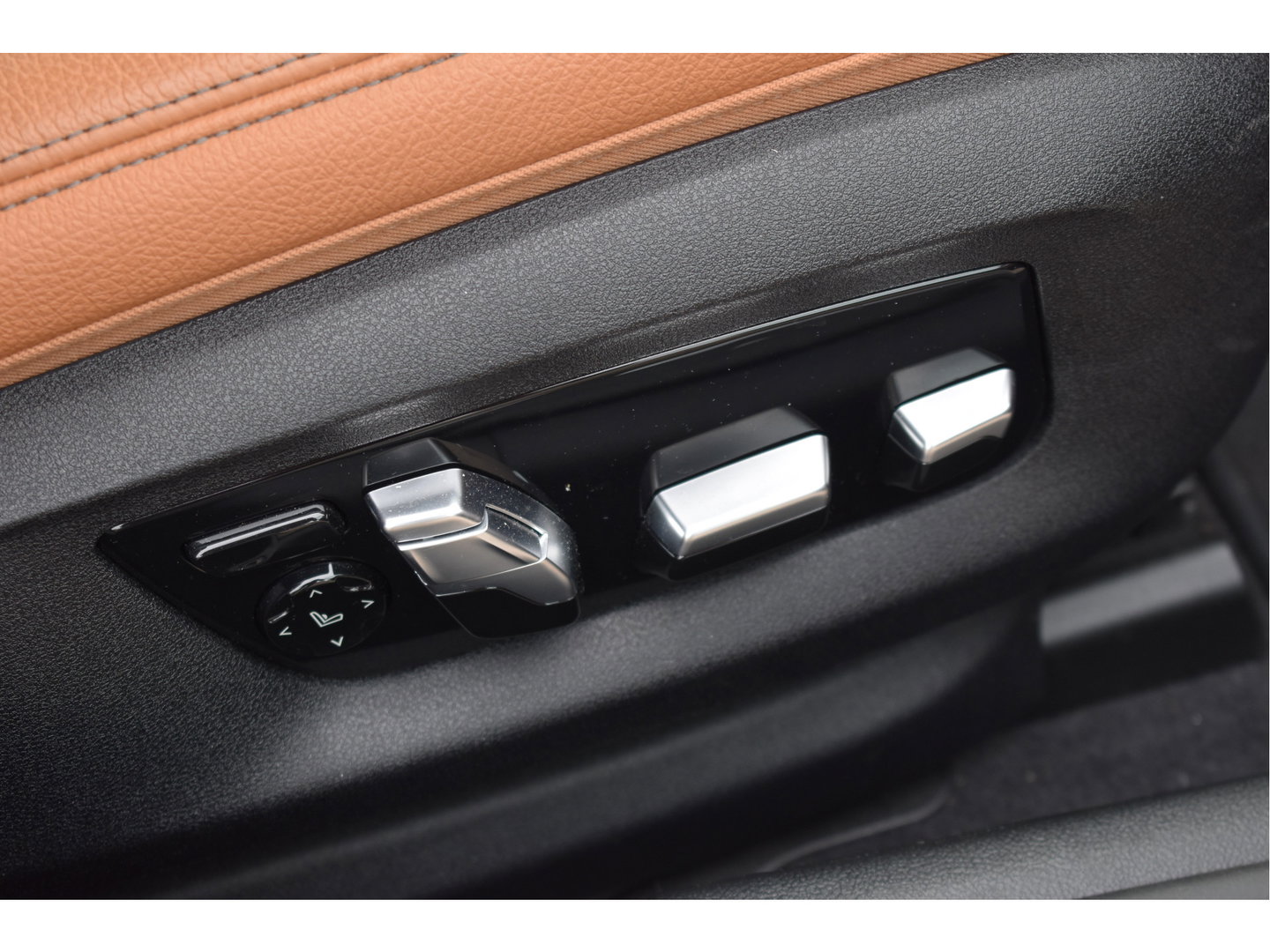 BMW 5 Serie 530i High Executive M-Sport Plus 252 pk benzine | NL-Auto | HUD | Trekhaak | Harman/Kardon | 360 gr.camera | Laserlight | Open dak