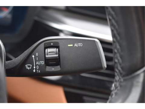 BMW 5 Serie 530i High Executive M-Sport Plus 252 pk benzine | NL-Auto | HUD | Trekhaak | Harman/Kardon | 360 gr.camera | Laserlight | Open dak