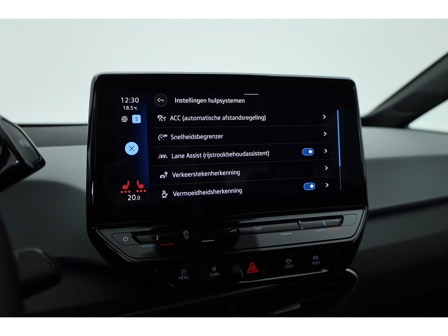 Volkswagen ID.3 Pro Advantage 58 kWh | Navi | Stoel- Stuurverw. | Adapt. Cruise | Camera | Keyless | Park Assist