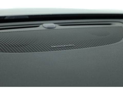 Volvo V60 2.0 T6 Plug-in hybrid AWD Plus Dark | ACC | Blis | H&K Audio | Stoel 4 & Stuur verwarming | memory | 19" |