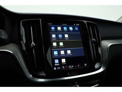 Volvo V60 2.0 T6 Plug-in hybrid AWD Plus Dark | ACC | Blis | H&K Audio | Stoel 4 & Stuur verwarming | memory | 19" |