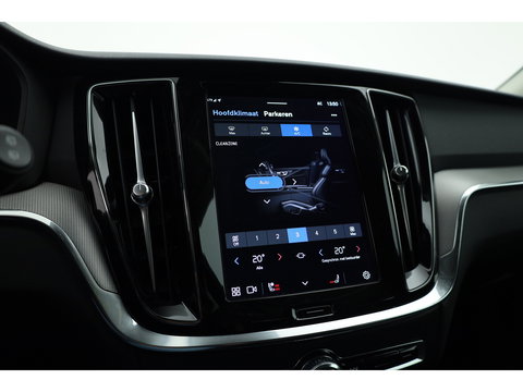 Volvo V60 2.0 T6 Plug-in hybrid AWD Plus Dark | ACC | Blis | H&K Audio | Stoel 4 & Stuur verwarming | memory | 19" |