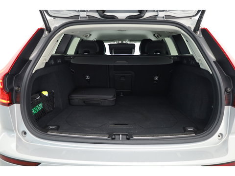 Volvo V60 2.0 T6 Plug-in hybrid AWD Plus Dark | ACC | Blis | H&K Audio | Stoel 4 & Stuur verwarming | memory | 19" |