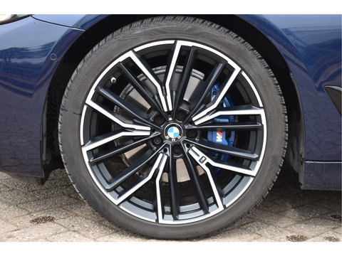 BMW 5 Serie 530i High Executive M-Sport Plus 252 pk benzine | NL-Auto | HUD | Trekhaak | Harman/Kardon | 360 gr.camera | Laserlight | Open dak