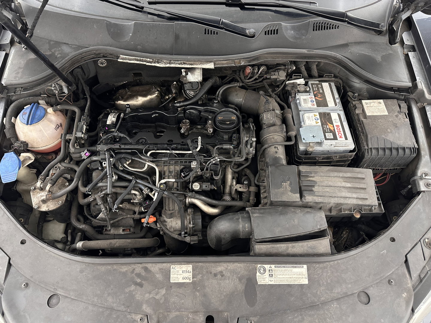 Volkswagen Passat Variant 1.6 TDI Highline BlueMotion ⚠️MOTOR-DEFECT⚠️ *PANO | LEATHER-MICROFIBRE | HEATED-COMFORTSEATS | NAVI-FULLMAP | PRIVACY-GLASS | ECC | PDC | CRUISE | 17''ALU | TOWBAR*