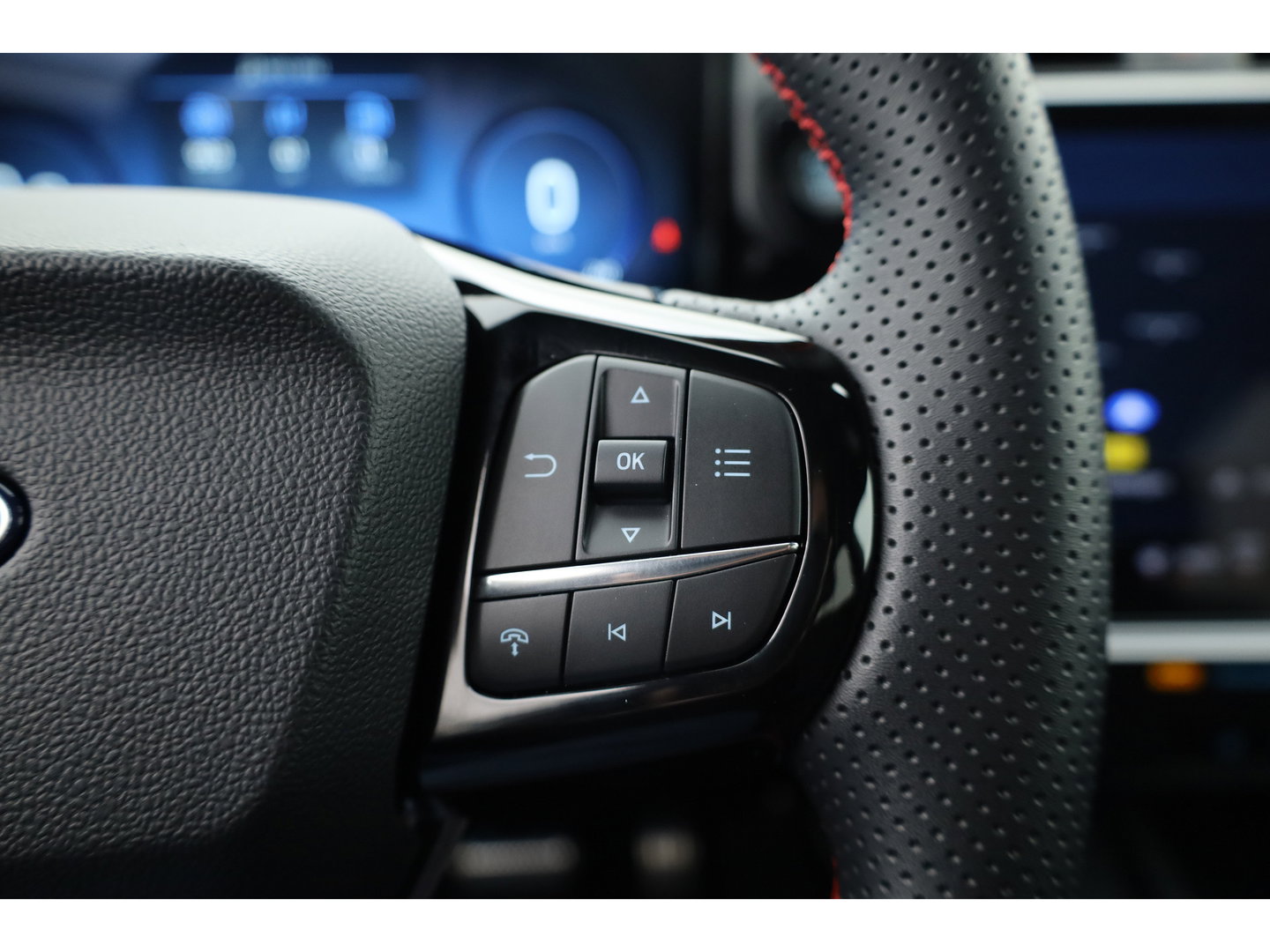 Ford Puma 1.0 EcoBoost Hybrid ST-Line | Winter Pack | 360cam | Adapt. Cruise | Apple CarPlay | Keyless | Elek. Achterklep |