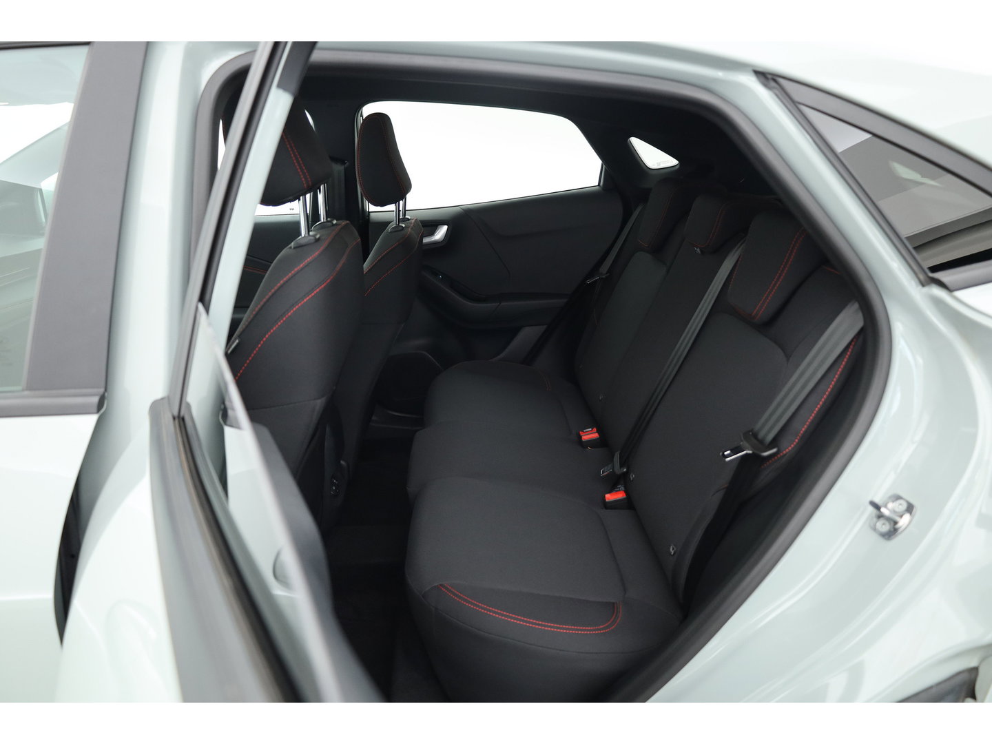 Ford Puma 1.0 EcoBoost Hybrid ST-Line | Winter Pack | 360cam | Adapt. Cruise | Apple CarPlay | Keyless | Elek. Achterklep |