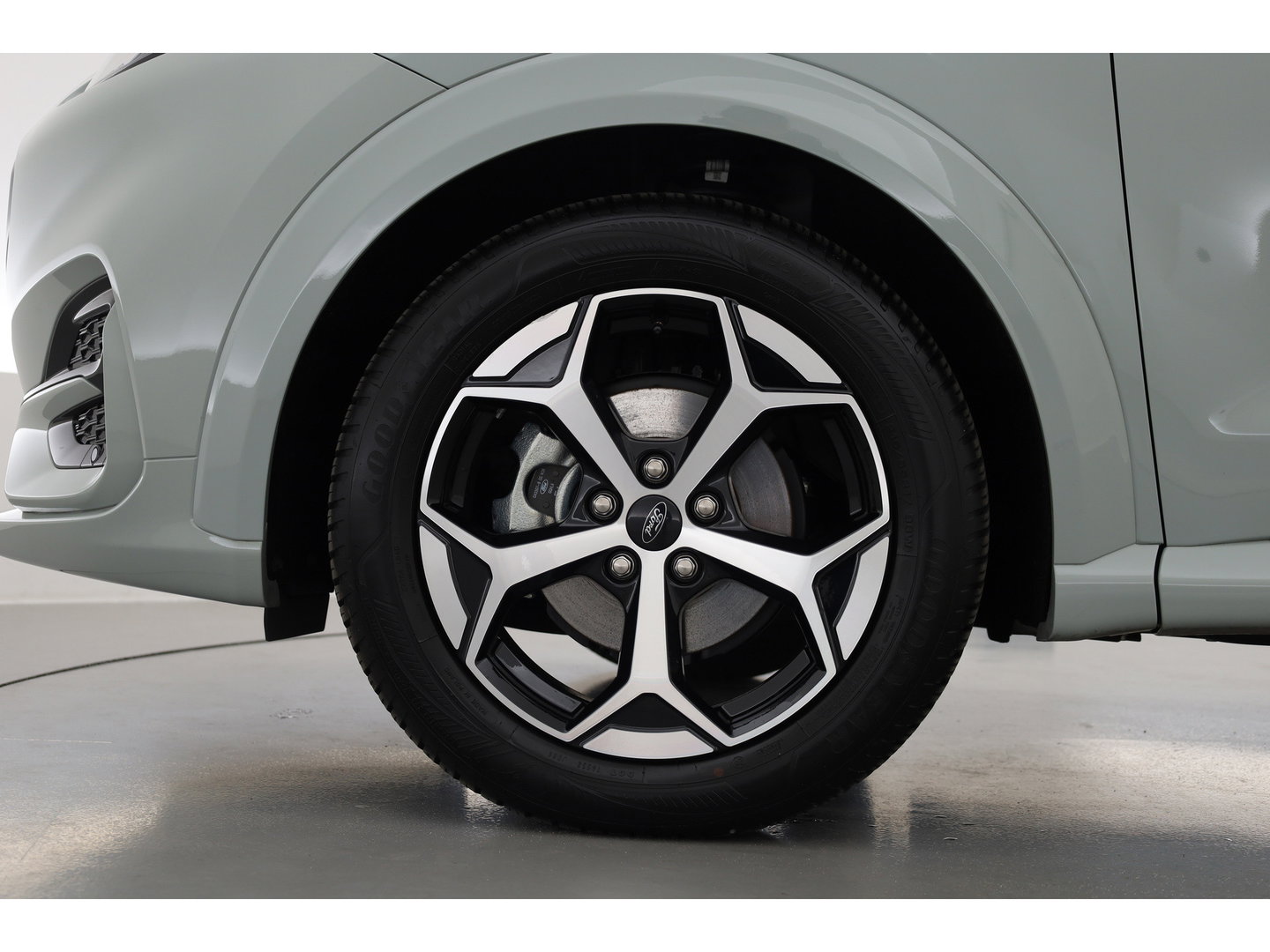 Ford Puma 1.0 EcoBoost Hybrid ST-Line | Winter Pack | 360cam | Adapt. Cruise | Apple CarPlay | Keyless | Elek. Achterklep |