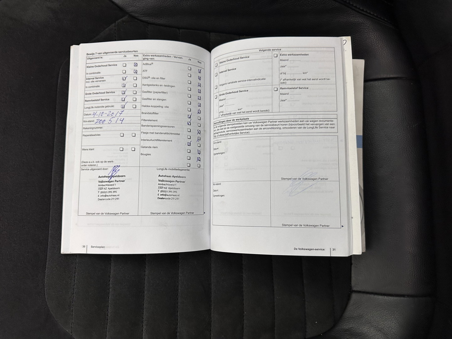 Volkswagen Passat Variant 1.6 TDI Highline BlueMotion ⚠️MOTOR-DEFECT⚠️ *PANO | LEATHER-MICROFIBRE | HEATED-COMFORTSEATS | NAVI-FULLMAP | PRIVACY-GLASS | ECC | PDC | CRUISE | 17''ALU | TOWBAR*