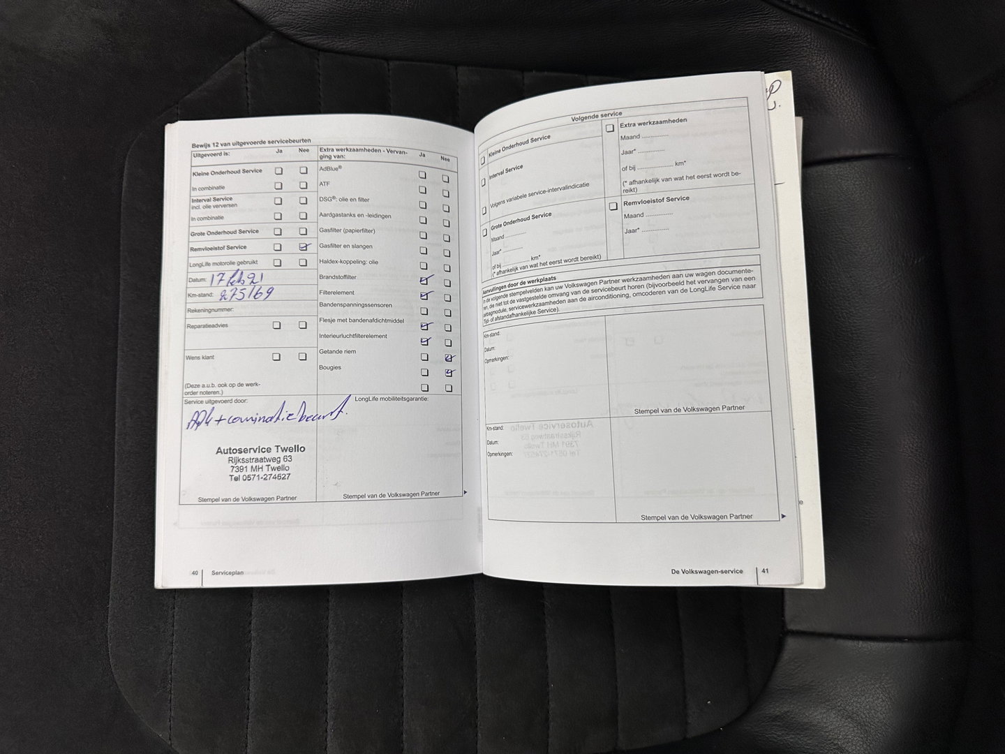 Volkswagen Passat Variant 1.6 TDI Highline BlueMotion ⚠️MOTOR-DEFECT⚠️ *PANO | LEATHER-MICROFIBRE | HEATED-COMFORTSEATS | NAVI-FULLMAP | PRIVACY-GLASS | ECC | PDC | CRUISE | 17''ALU | TOWBAR*