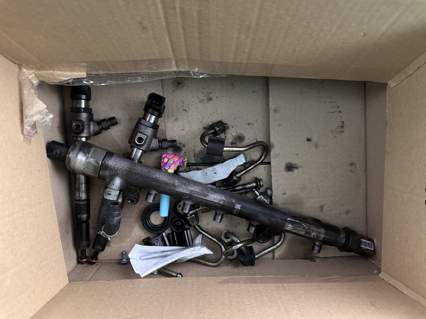 Volkswagen Passat Variant 1.6 TDI Highline BlueMotion ⚠️MOTOR-DEFECT⚠️ *PANO | LEATHER-MICROFIBRE | HEATED-COMFORTSEATS | NAVI-FULLMAP | PRIVACY-GLASS | ECC | PDC | CRUISE | 17''ALU | TOWBAR*