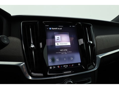 Volvo V90 2.0 T6 AWD Business Pro | Pano | Elek. Trekhaak | Adapt. Cruise | 4x Stoelverw. | Memory | Camera | Keyless | 18''