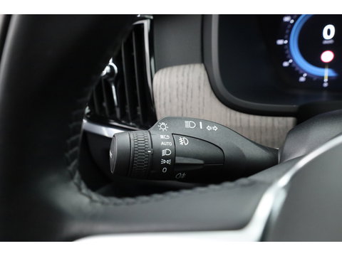 Volvo V90 2.0 T6 AWD Business Pro | Pano | Elek. Trekhaak | Adapt. Cruise | 4x Stoelverw. | Memory | Camera | Keyless | 18''