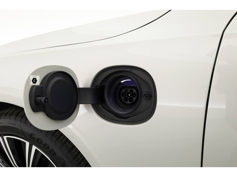 Volvo V90 2.0 T6 AWD Business Pro | Pano | Elek. Trekhaak | Adapt. Cruise | 4x Stoelverw. | Memory | Camera | Keyless | 18''