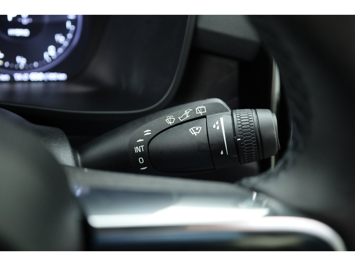 Volvo XC40 1.5 T4 Plug-in hybrid Ultimate Dark | Pano | H&K Audio | Memory | achteruitrijcamera | 20 " |