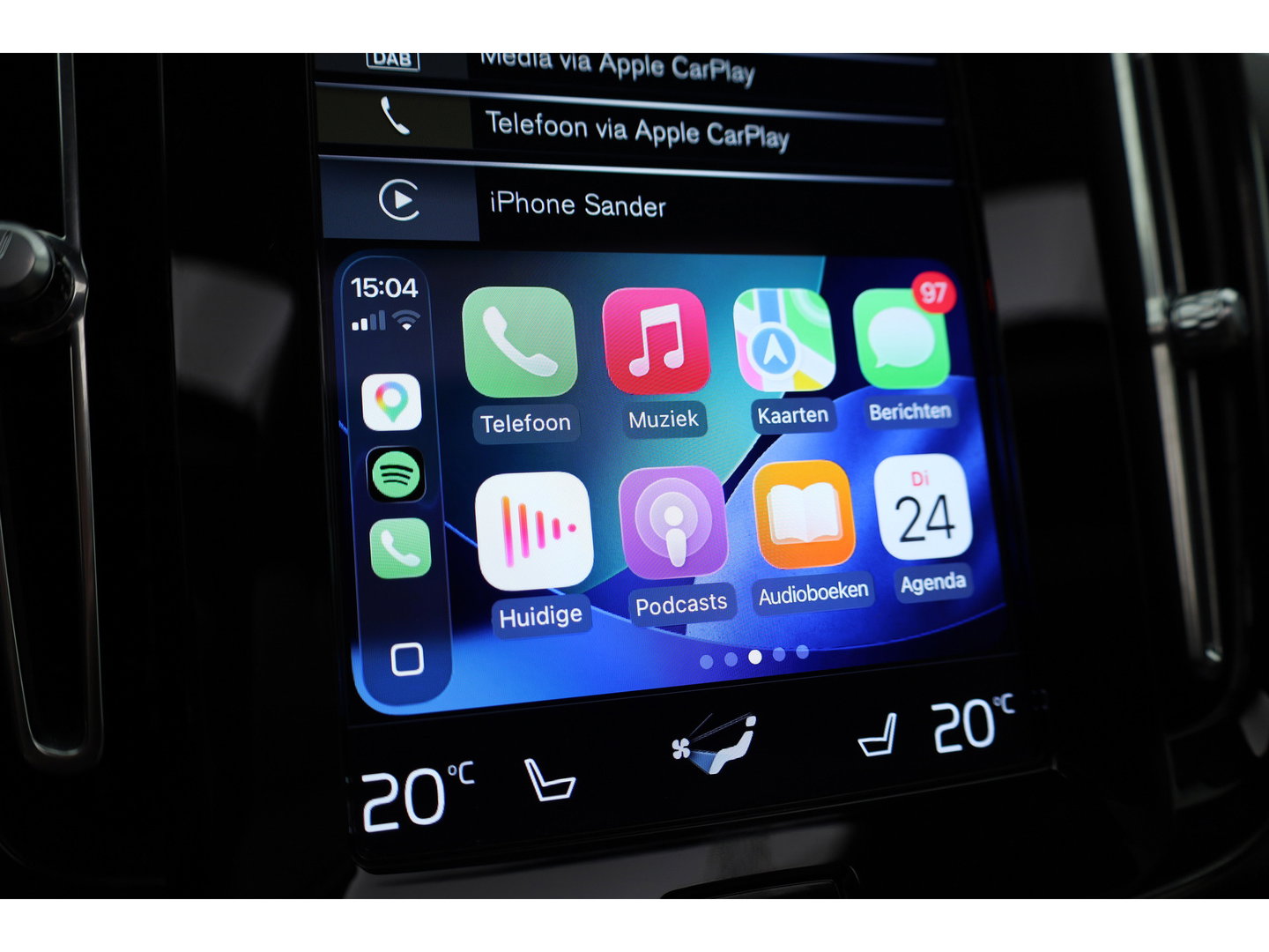 Volvo XC40 1.5 T4 Plug-in hybrid Ultimate Dark | Pano | H&K Audio | Memory | achteruitrijcamera | 20 " |