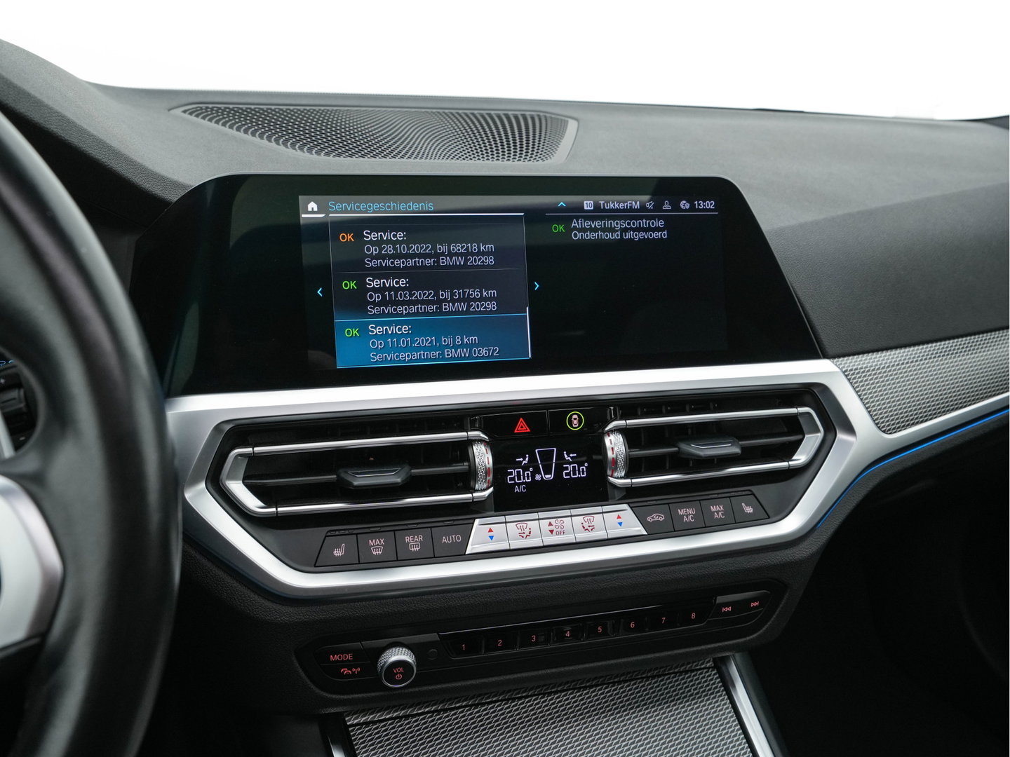 BMW 3 Serie Touring 330e eDrive M-Sportpack Edition (Plug-In) (INCL-BTW) *PANO | LEATHER | HEAD-UP | ADAPTIVE-CRUISE | FULL-LED | KEYLESS | DIGI-COCKPIT | HEATED-SPORTSEATS | CAMERA | HIFI-SOUND | PRIVACYGLASS | DAB+ | SHIFTPADDLES | NAVI-FULLMAP | 19"A