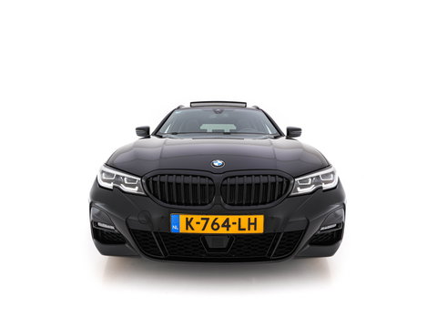 BMW 3 Serie Touring 330e eDrive M-Sportpack Edition (Plug-In) (INCL-BTW) *PANO | LEATHER | HEAD-UP | ADAPTIVE-CRUISE | FULL-LED | KEYLESS | DIGI-COCKPIT | HEATED-SPORTSEATS | CAMERA | HIFI-SOUND | PRIVACYGLASS | DAB+ | SHIFTPADDLES | NAVI-FULLMAP | 19"A