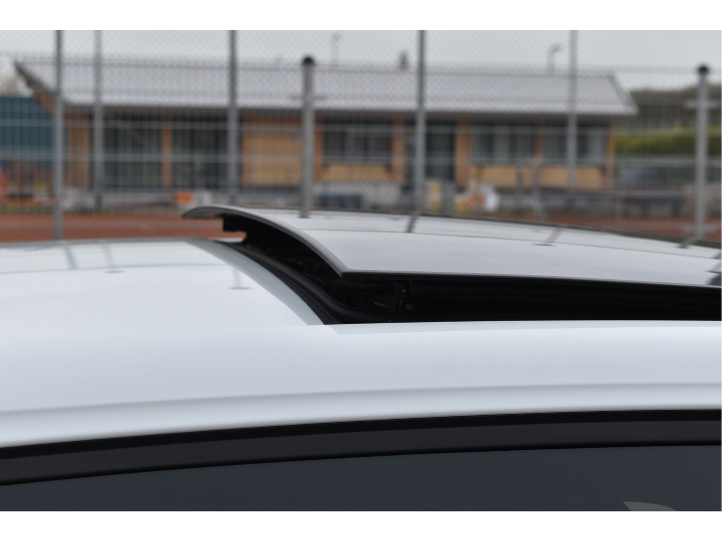 Volkswagen Golf 1.5 eTSI Active Business | Open dak | Carplay | Stoelverwarming | Digitale tellers | IQ-Light | LM-Velgen