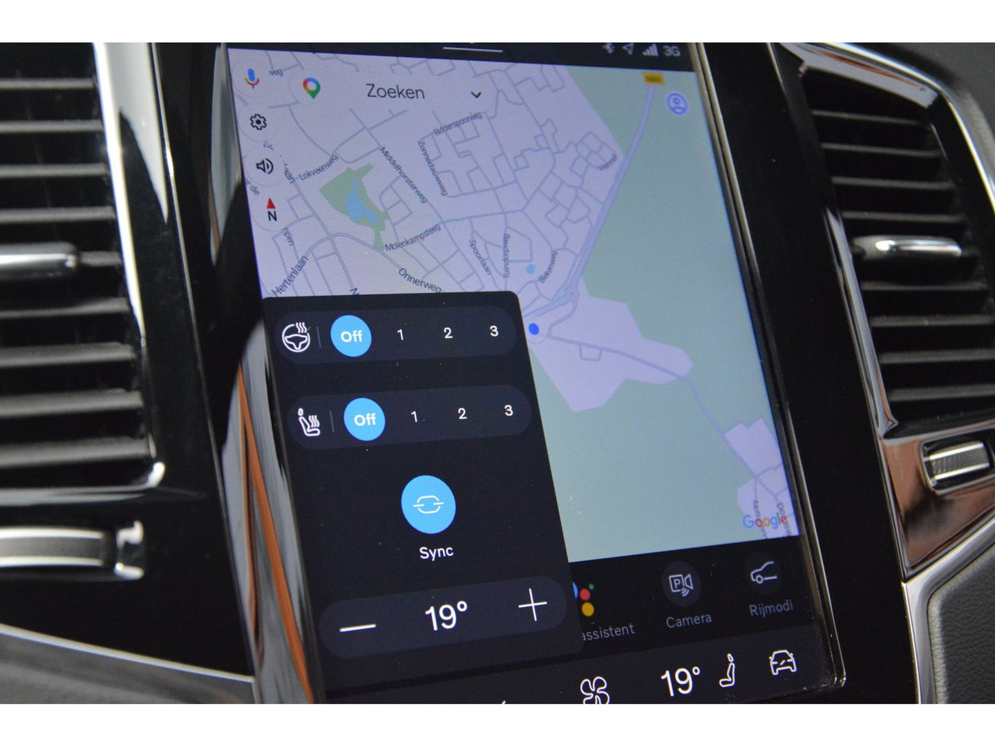 Volvo XC90 T8 Hybride AWD Plus Dark LONG RANGE | Luchtvering | Head-Up | Panoramadak | 360° Camera |Trekhaak |