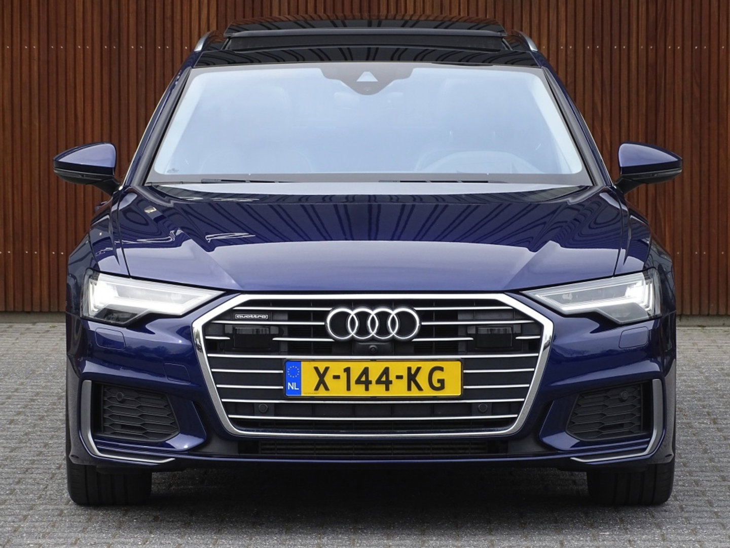 Audi A6 Avant 55 TFSIe 367PK Quattro / S6 Edit / Pano / Matrix / 360° / carbon