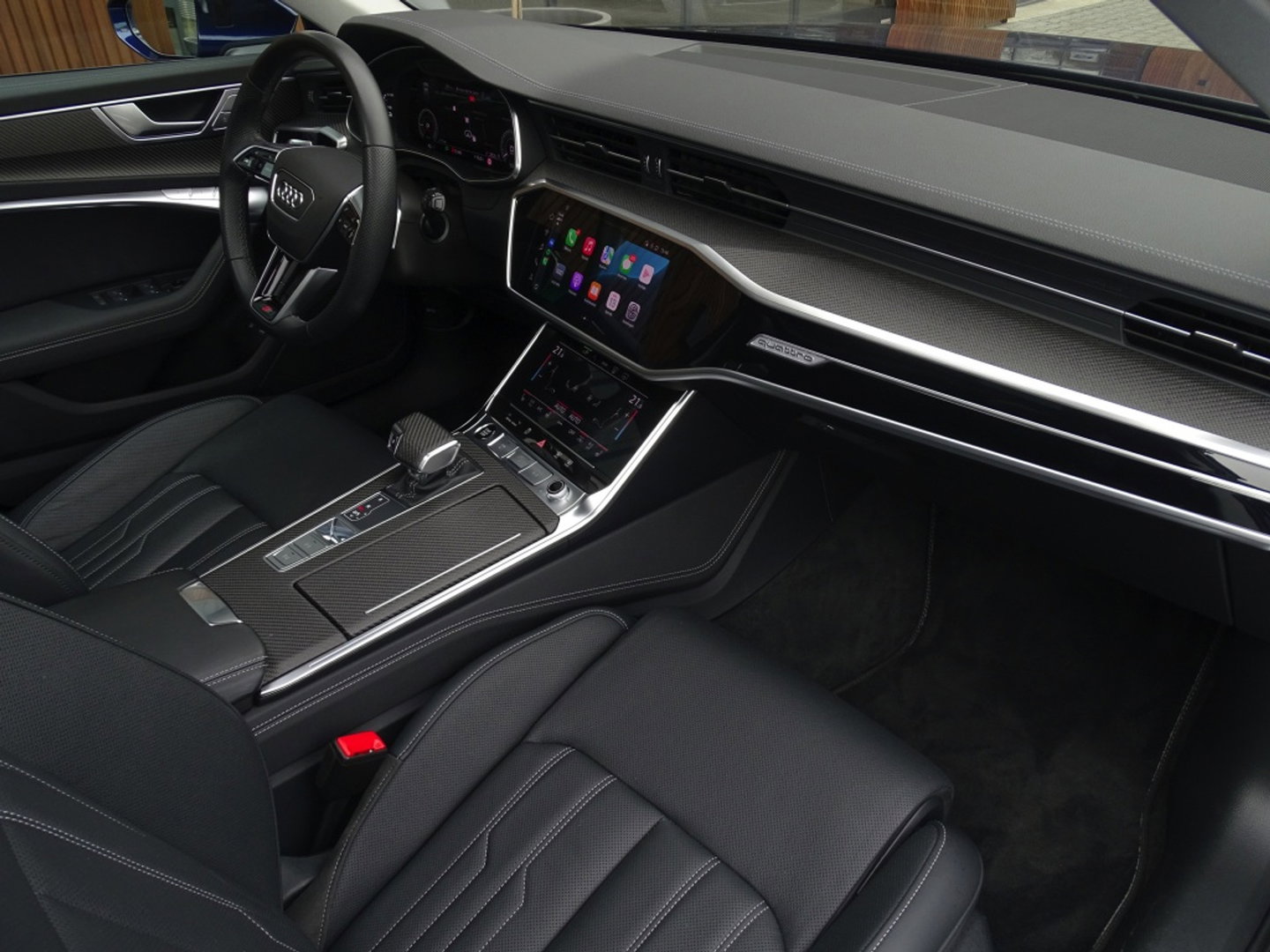 Audi A6 Avant 55 TFSIe 367PK Quattro / S6 Edit / Pano / Matrix / 360° / carbon