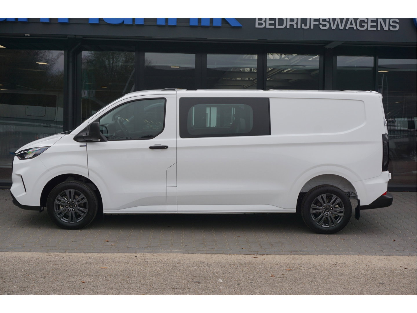 Ford Transit Custom 320L 150PK Trend Dubbel Cabine BPM VRIJ!! 13" Sync4 Apple CP/Android A. Cam, LED 17" LM!! NR. 841