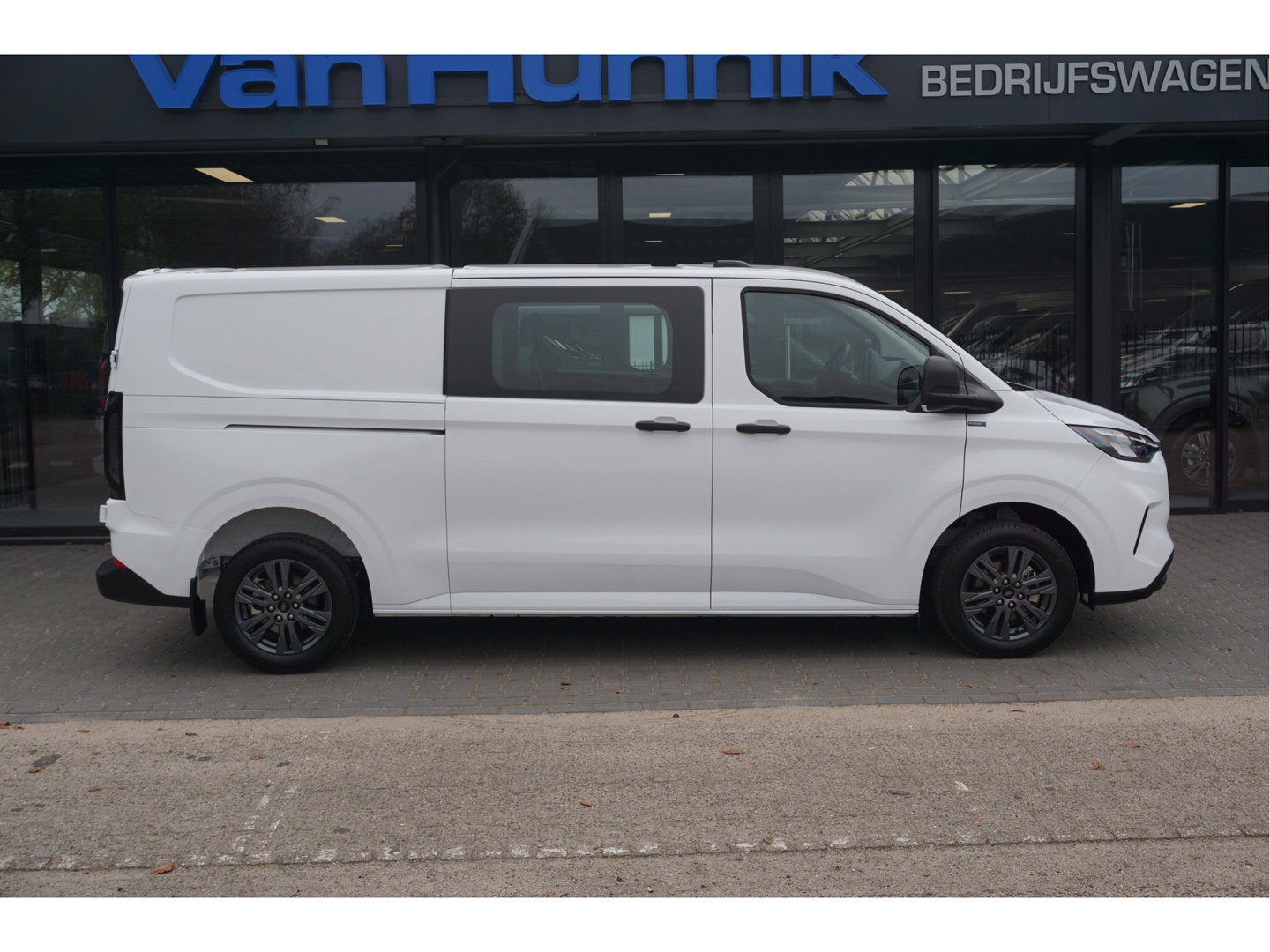 Ford Transit Custom 320L 150PK Trend Dubbel Cabine BPM VRIJ!! 13" Sync4 Apple CP/Android A. Cam, LED 17" LM!! NR. 841