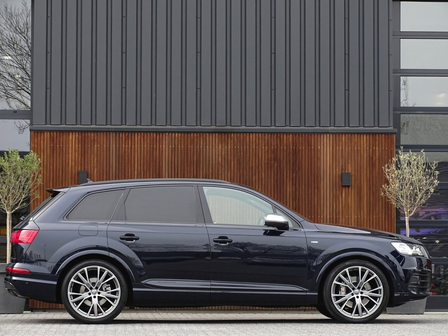 Audi Q7 3.0 TFSI V6T 334PK Quattro / S-Line / Nachtzicht / 360° / 7 Pers