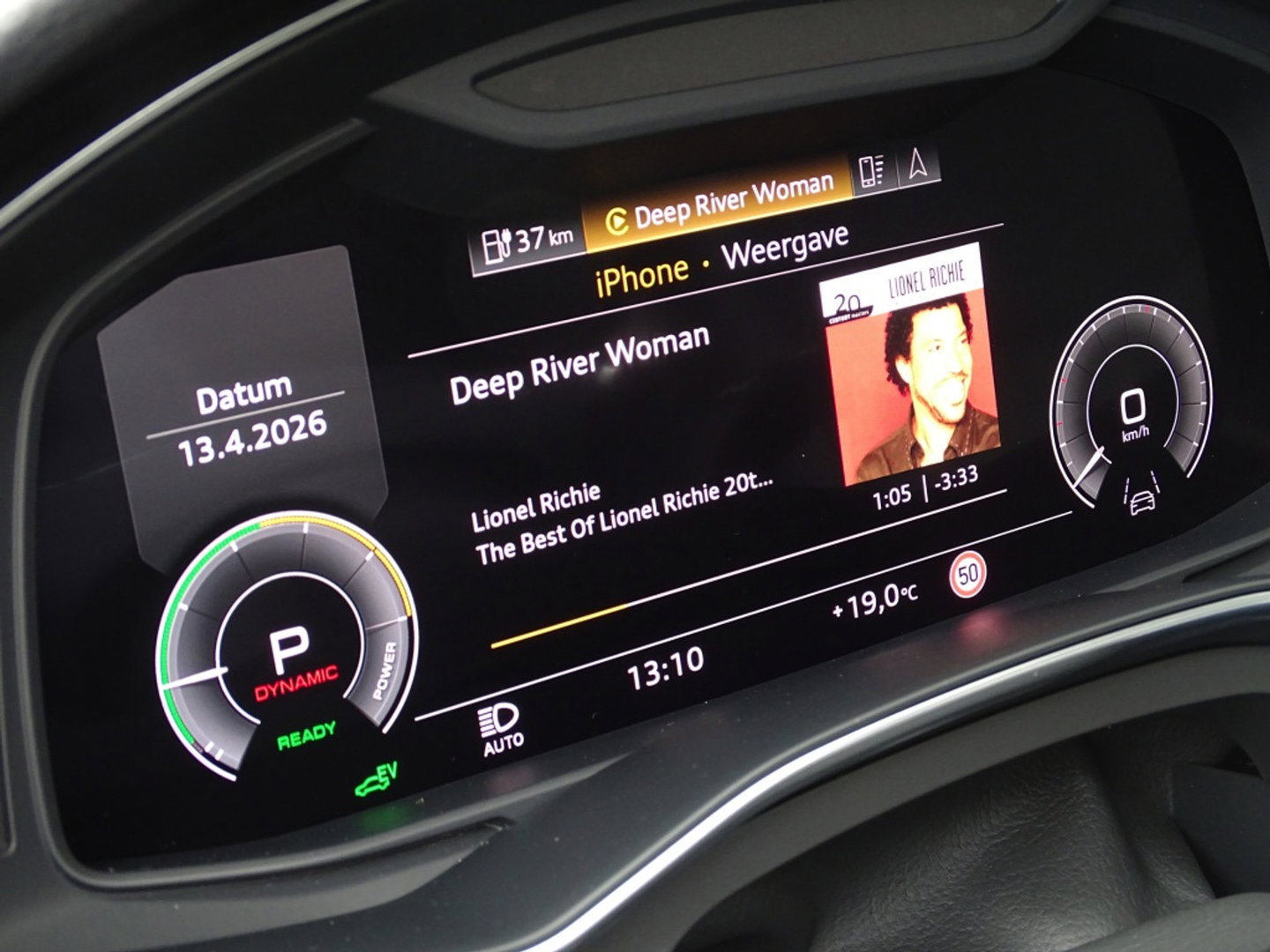 Audi A6 Avant 55 TFSIe 367PK Quattro / S6 Edit / Pano / Matrix / 360° / carbon