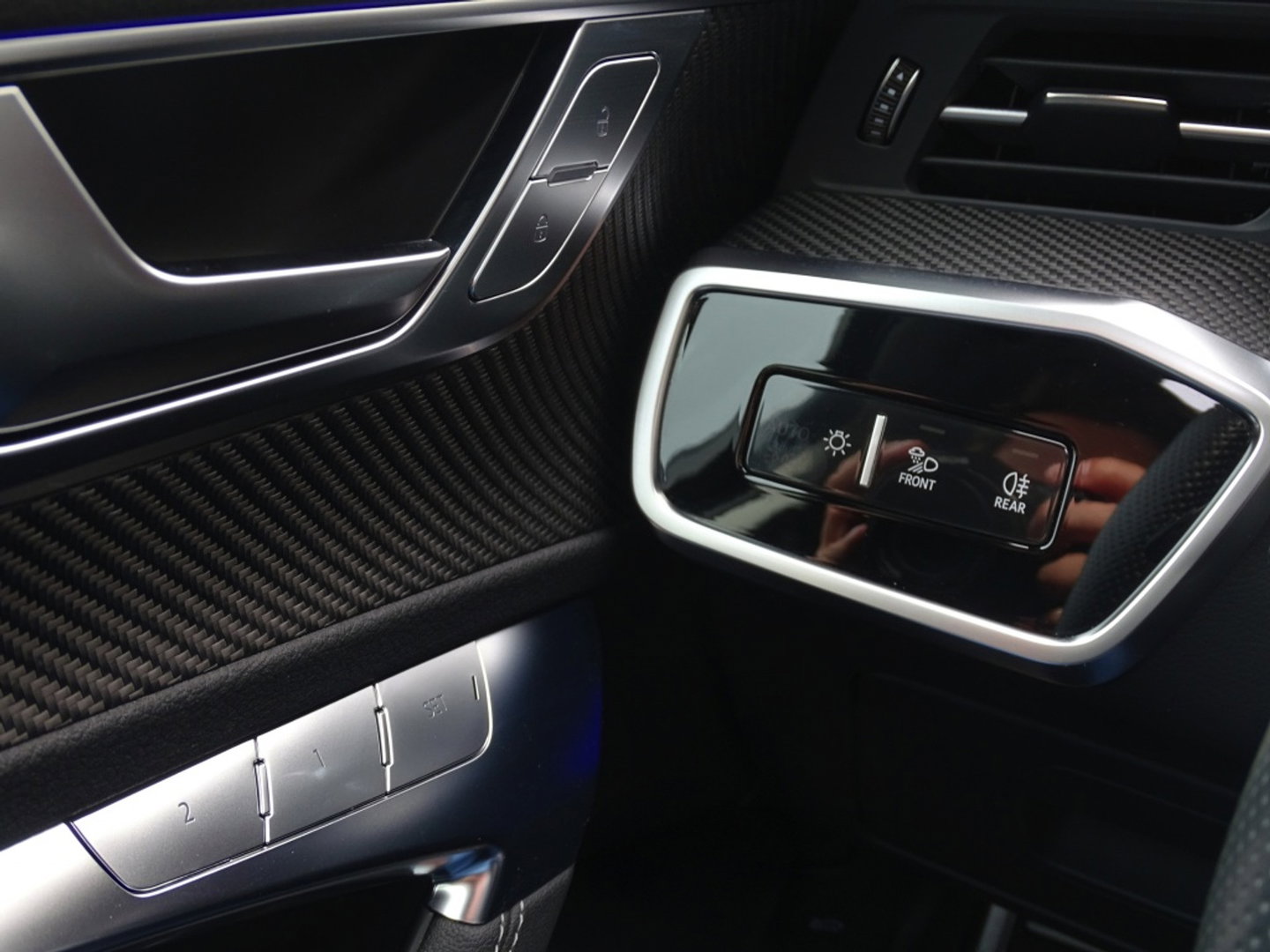 Audi A6 Avant 55 TFSIe 367PK Quattro / S6 Edit / Pano / Matrix / 360° / carbon