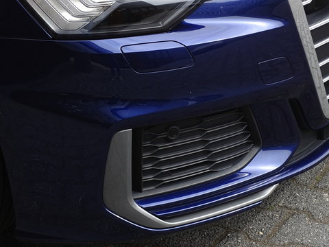 Audi A6 Avant 55 TFSIe 367PK Quattro / S6 Edit / Pano / Matrix / 360° / carbon