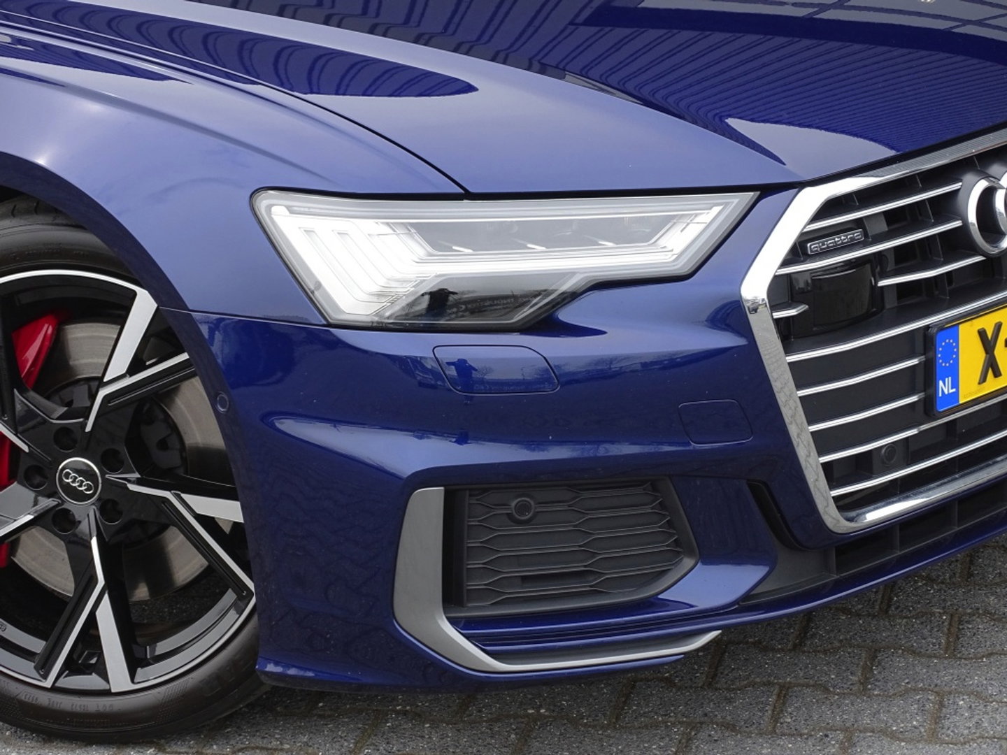 Audi A6 Avant 55 TFSIe 367PK Quattro / S6 Edit / Pano / Matrix / 360° / carbon