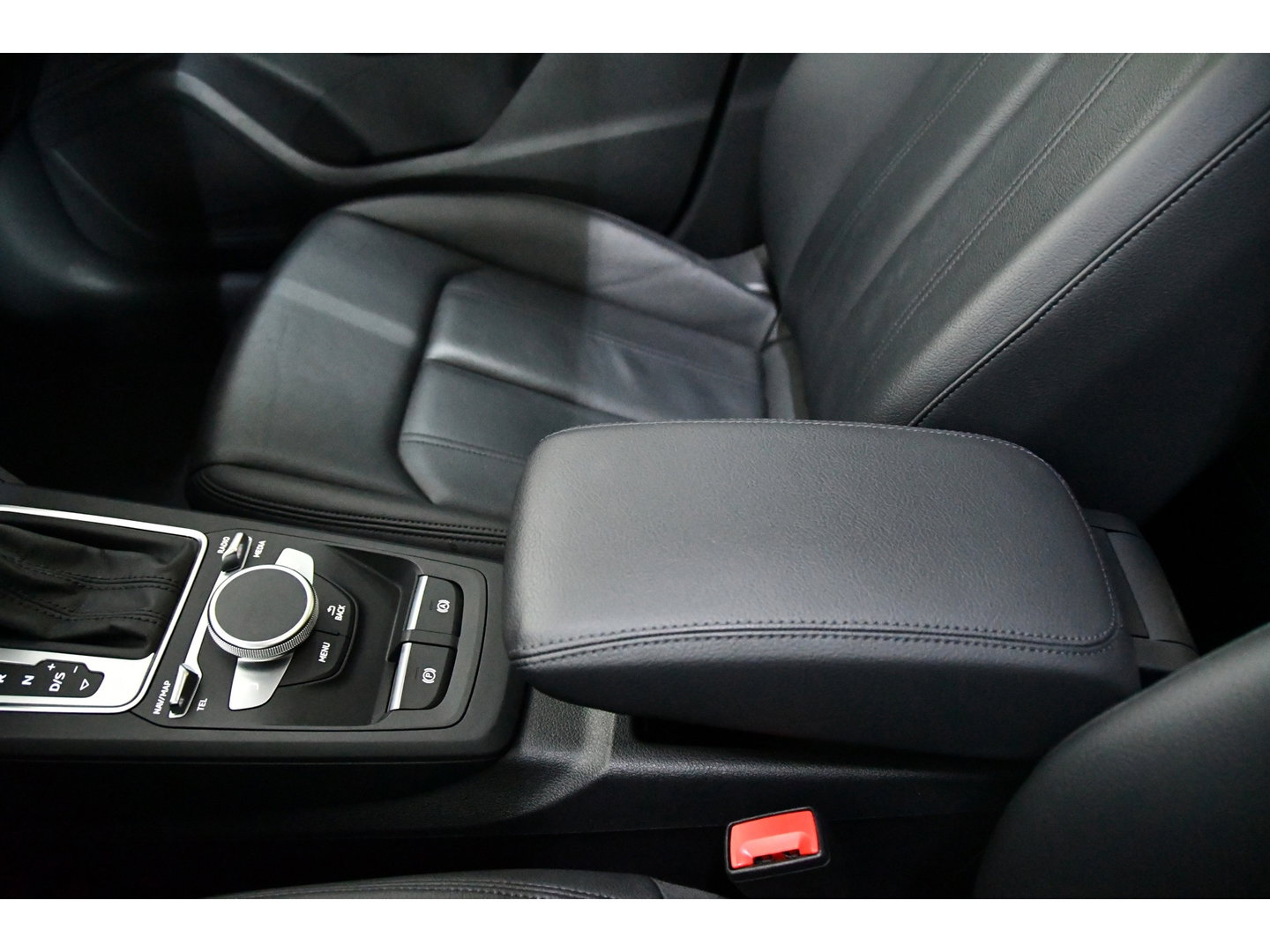 Audi Q2 35 TFSI S-Line, Pano, Camera, Navi