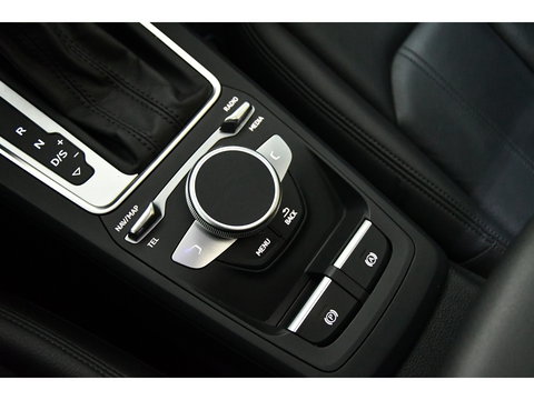 Audi Q2 35 TFSI S-Line, Pano, Camera, Navi