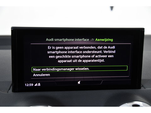 Audi Q2 35 TFSI S-Line, Pano, Camera, Navi