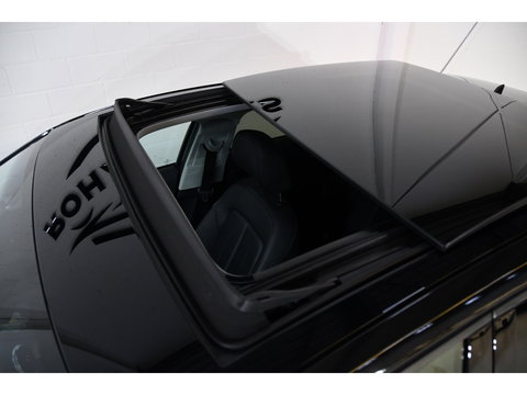 Audi Q2 35 TFSI S-Line, Pano, Camera, Navi