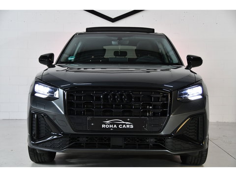 Audi Q2 35 TFSI S-Line, Pano, Camera, Navi