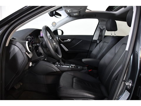 Audi Q2 35 TFSI S-Line, Pano, Camera, Navi